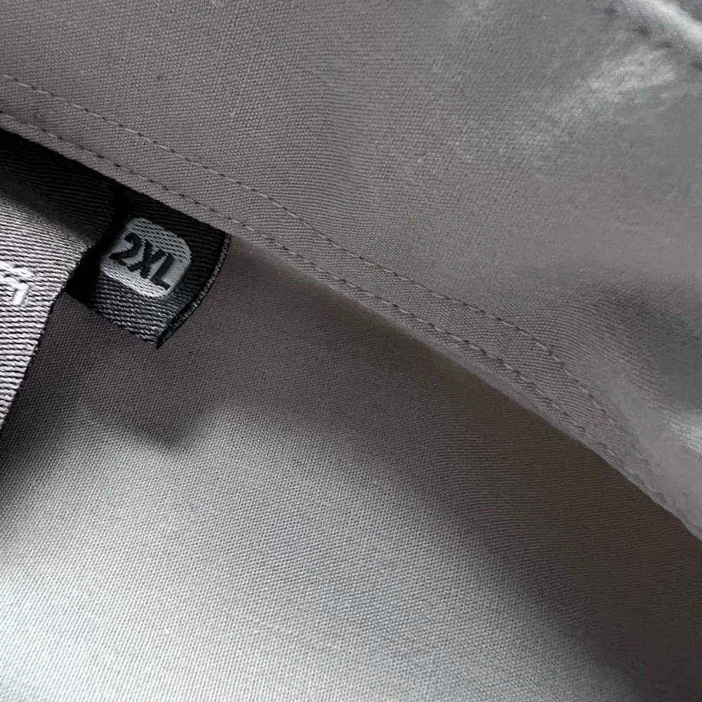 Tesla button down - Picture 5 of 5